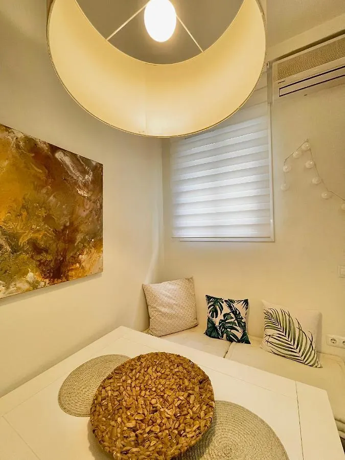 El Apartamento De Trini En La Alameda Seville Apartment