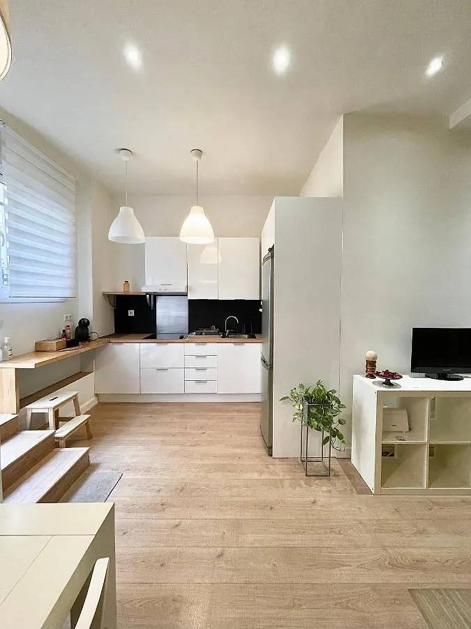 El Apartamento De Trini En La Alameda Seville Spain